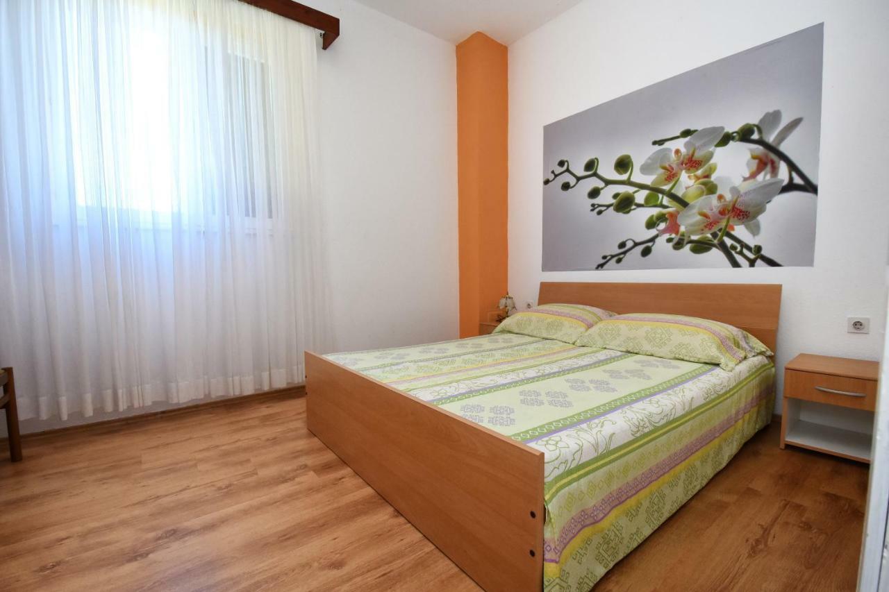 Apartments Ella 포레치 외부 사진